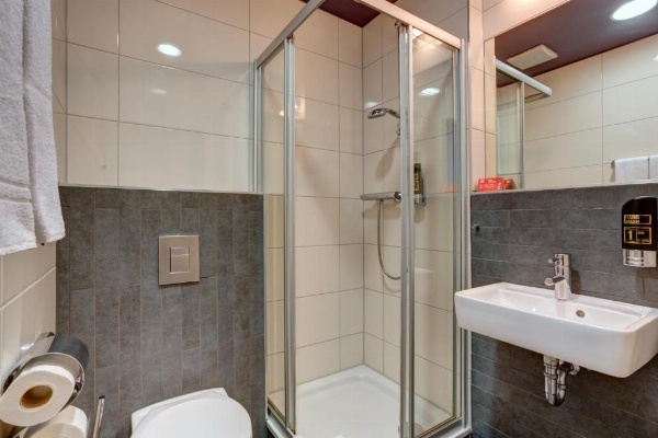 MEININGER Hotel Wien Downtown Sissi image 13