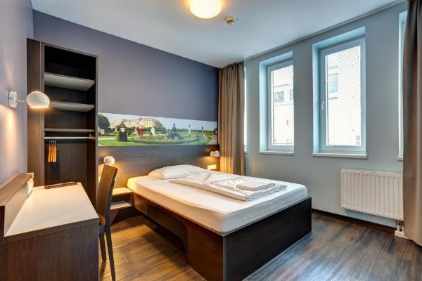 MEININGER Hotel Wien Downtown Sissi image 24