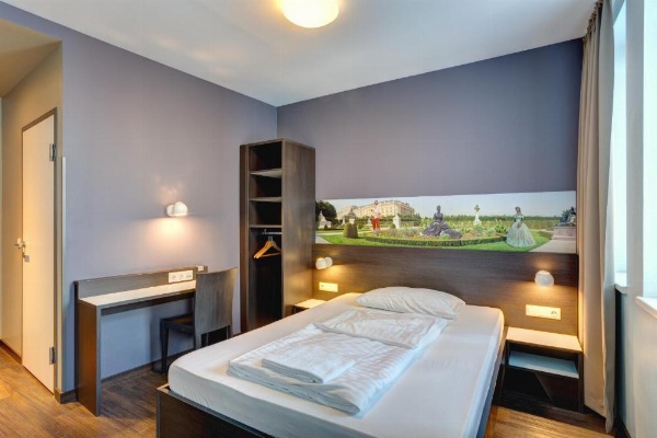 MEININGER Hotel Wien Downtown Sissi image 25