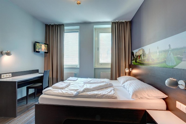 MEININGER Hotel Wien Downtown Sissi image 4
